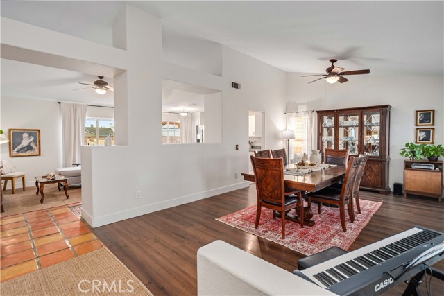 Detail Gallery Image 6 of 45 For 3340 Brabham Ave, Rosamond,  CA 93560 - 4 Beds | 3 Baths