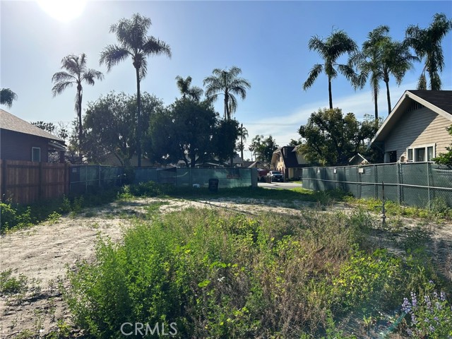 Detail Gallery Image 3 of 9 For 618 N Zeyn, Anaheim,  CA 92805 - – Beds | – Baths