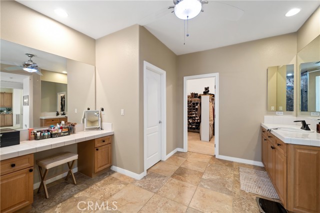 Detail Gallery Image 28 of 39 For 63 Volta Del Tintori St, Lake Elsinore,  CA 92532 - 5 Beds | 4/1 Baths