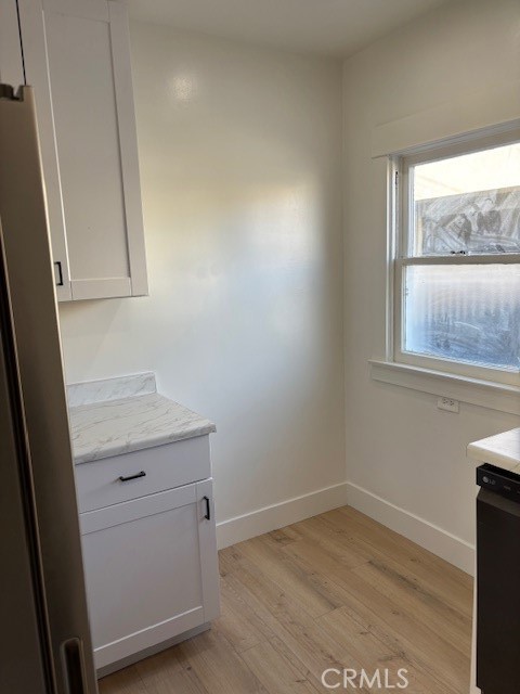 1307 17th Street, Santa Monica CA: https://media.crmls.org/medias/09250a10-ba28-402d-b2e4-7d927cfc29ff.jpg