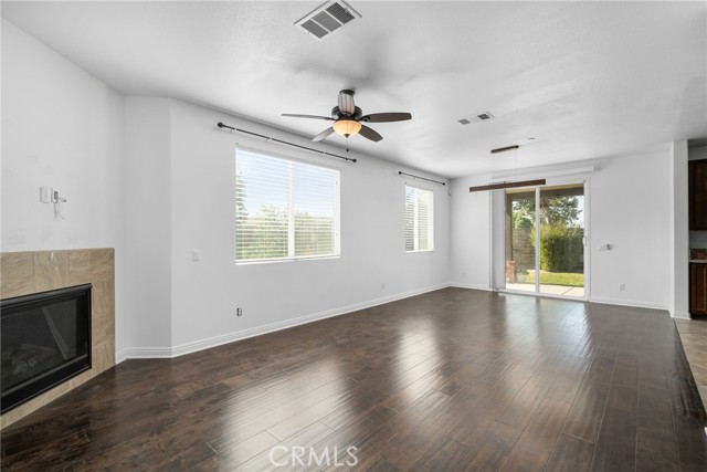 Detail Gallery Image 7 of 41 For 17704 Anise Dr, San Bernardino,  CA 92407 - 4 Beds | 2/1 Baths