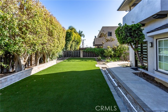 Detail Gallery Image 4 of 31 For 33702 Chula Vista Ave a,  Dana Point,  CA 92629 - 3 Beds | 3 Baths