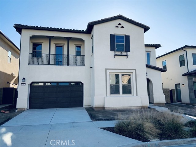 110 Crossover, Irvine, CA 92618