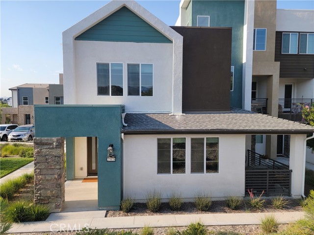 Detail Gallery Image 2 of 39 For 27078 Painted Sky Way, Valencia,  CA 91381 - 3 Beds | 2/1 Baths