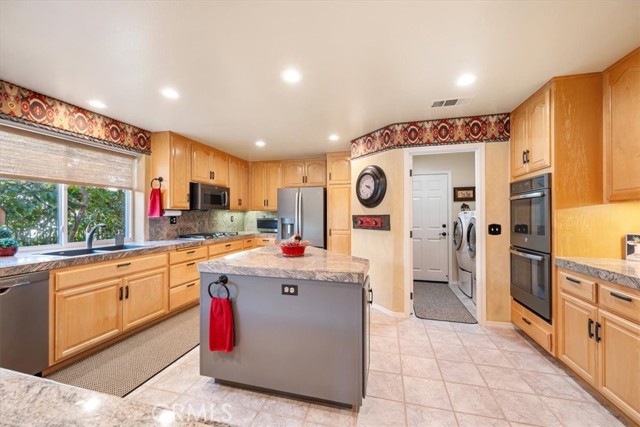 Detail Gallery Image 24 of 69 For 1160 Oakmont, Nipomo,  CA 93444 - 3 Beds | 3 Baths