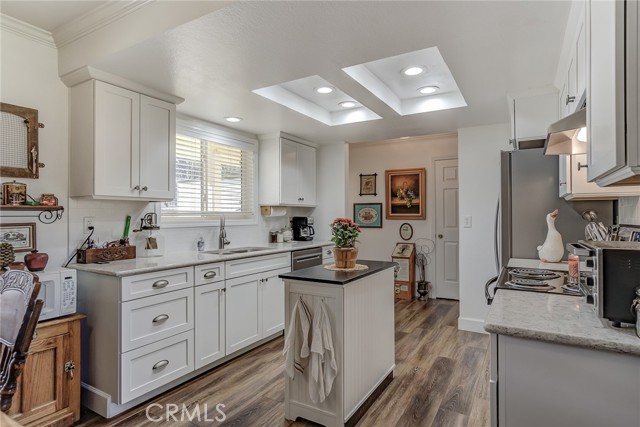 Detail Gallery Image 4 of 54 For 18601 Stallion Dr, Red Bluff,  CA 96080 - 3 Beds | 2 Baths