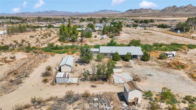 Detail Gallery Image 57 of 59 For 37531 E End Rd, Lucerne Valley,  CA 92356 - 2 Beds | 1 Baths