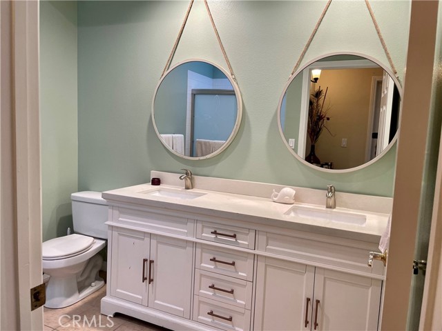 Detail Gallery Image 10 of 16 For 10000 Reseda Bld a,  Northridge,  CA 91324 - 4 Beds | 2/1 Baths