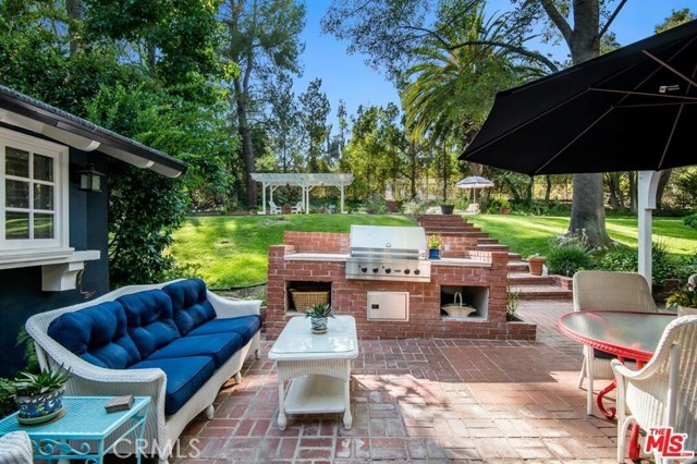 5255 ROUND MEADOW Road, Hidden Hills CA: https://media.crmls.org/medias/092a145c-7b2a-4660-a7dd-e6139ef31ac4.jpg