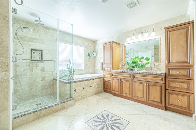 Detail Gallery Image 43 of 75 For 42234 Marbella St, Quartz Hill,  CA 93536 - 4 Beds | 2/1 Baths