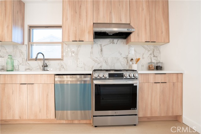 Detail Gallery Image 26 of 38 For 9821 S 8th Ave, Inglewood,  CA 90305 - 3 Beds | 2 Baths