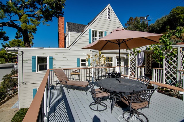 934 Highline Rd, Glendale CA: https://media.crmls.org/medias/092ae719-7d30-4c8b-b996-9b832c89fcd4.jpg