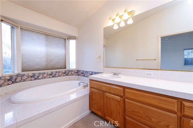 Detail Gallery Image 18 of 31 For 4514 W Oswego, Fresno,  CA 93722 - 3 Beds | 2/1 Baths