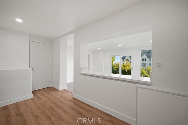 Detail Gallery Image 22 of 35 For 8246 Woodshill Trl, Los Angeles,  CA 90069 - 5 Beds | 5 Baths