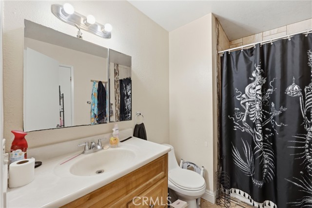 Detail Gallery Image 44 of 57 For 5428 E Snow Wood Cir #82,  Anaheim,  CA 92807 - 3 Beds | 1/1 Baths