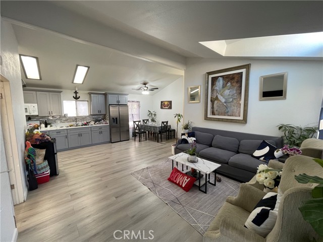 Detail Gallery Image 10 of 30 For 12152 Trask #57,  Garden Grove,  CA 92843 - 3 Beds | 2 Baths