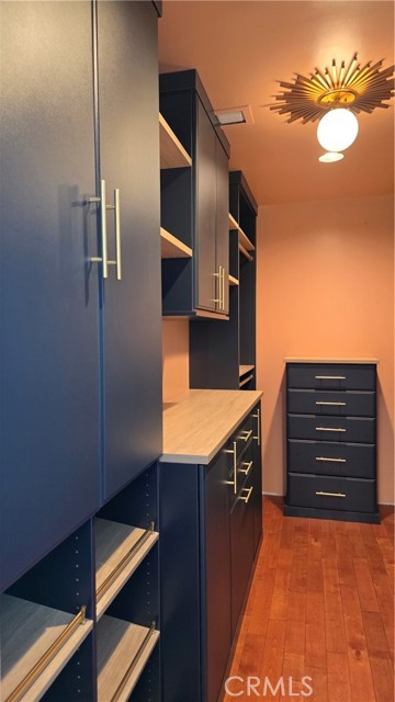 Detail Gallery Image 15 of 27 For 5000 Chimineas Ave, Tarzana,  CA 91356 - 3 Beds | 2 Baths