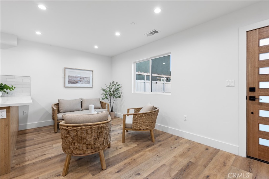 MLS #SR25269093 image #6