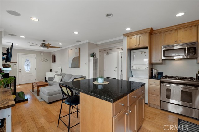 Back unit kitchen