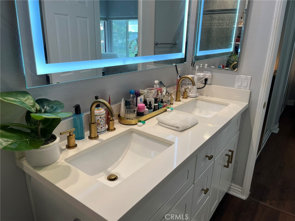 092fe1c4 Aa48 4eb4 9768 2c3a87761d3e