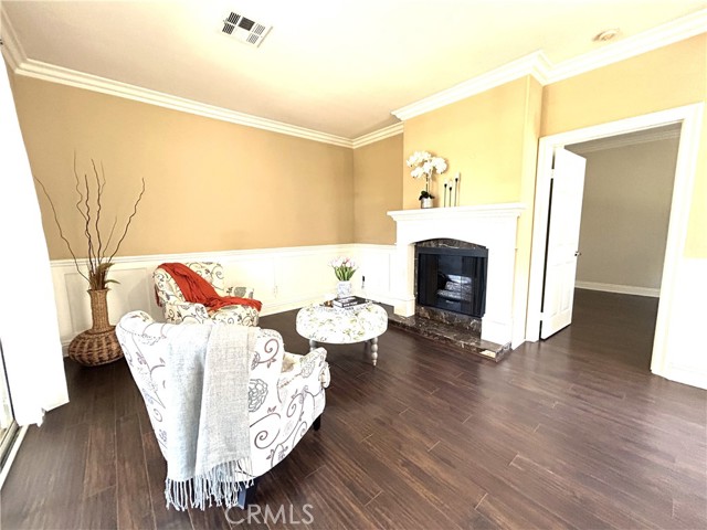Detail Gallery Image 13 of 29 For 10824 Sabre Hill Dr, San Diego,  CA 92128 - 1 Beds | 1 Baths