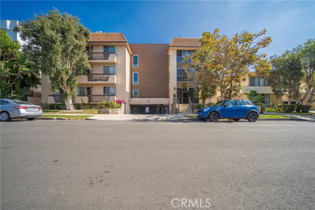 Detail Gallery Image 32 of 52 For 104 S Hayworth Ave #204,  Los Angeles,  CA 90048 - 2 Beds | 2 Baths