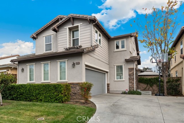 Detail Gallery Image 2 of 45 For 35842 Crickhowell Ave, Murrieta,  CA 92563 - 4 Beds | 2/1 Baths