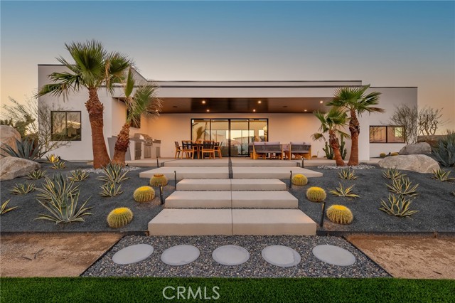 Detail Gallery Image 5 of 64 For 5165 Roy Rogers, Pioneertown,  CA 92268 - 3 Beds | 3 Baths