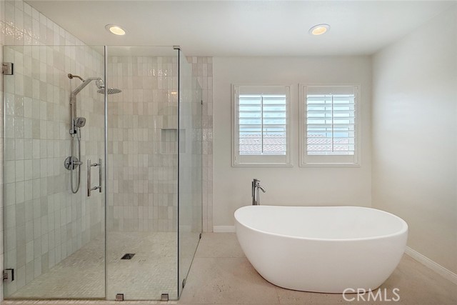 19916 Esmeralda Court, Yorba Linda CA: https://media.crmls.org/medias/0931ef01-af02-44ac-ac4e-85ef575b3a1d.jpg
