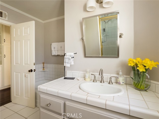 6608 Via Siena, Rancho Palos Verdes, California 90275, 3 Bedrooms Bedrooms, ,2 BathroomsBathrooms,Residential,Sold,Via Siena,PV22054884