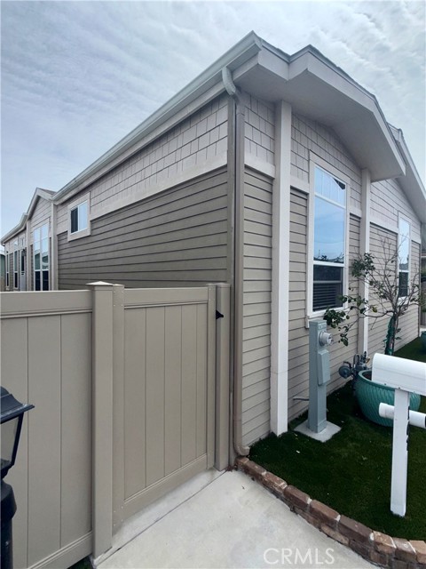 Detail Gallery Image 6 of 43 For 16444 Bolsa Chica St #167,  Huntington Beach,  CA 92649 - 3 Beds | 2 Baths