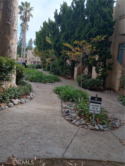 Detail Gallery Image 13 of 14 For 3252 via Marin #9,  La Jolla,  CA 92037 - 2 Beds | 2/1 Baths