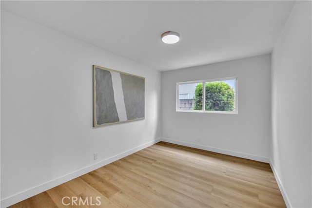 Image 24 of 50 For 20441 Whitetree Circle