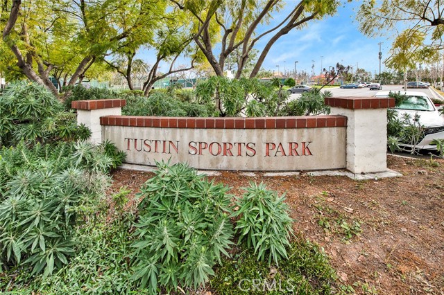 2346 Tryall, Tustin CA: https://media.crmls.org/medias/0933d1fe-5007-4f82-bb7c-c49dbb854a53.jpg