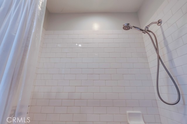 Detail Gallery Image 38 of 59 For 1402 N Oxford Ave, Pasadena,  CA 91104 - 2 Beds | 1 Baths