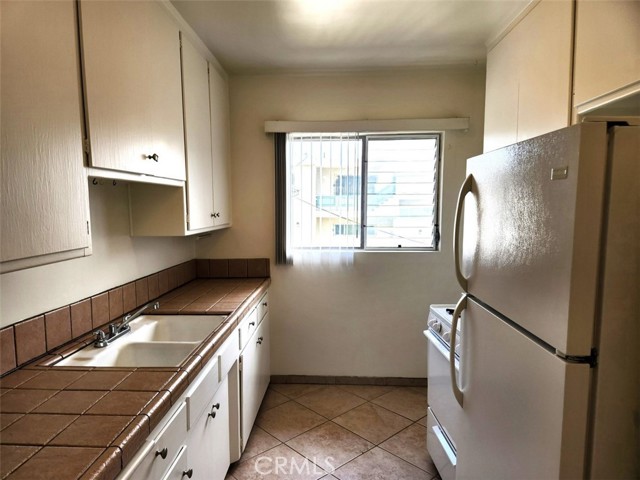 Detail Gallery Image 6 of 14 For 8829 Alcott St #7,  Los Angeles,  CA 90035 - 1 Beds | 1 Baths