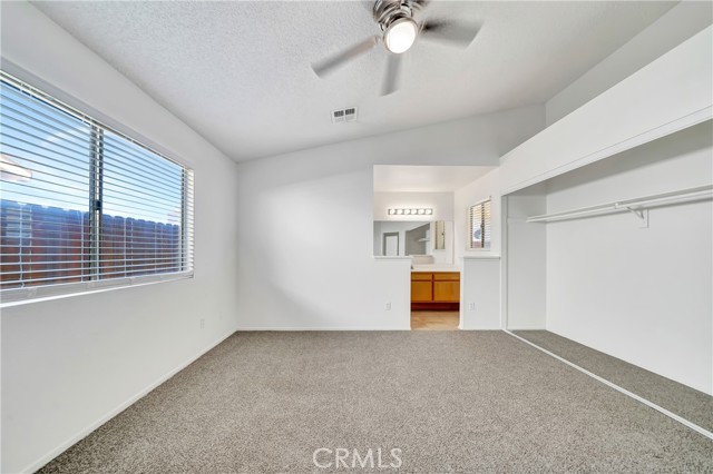 3524 San Jacinto Avenue, Rosamond CA: https://media.crmls.org/medias/0936243e-4abe-41c9-ba9c-50b188930a51.jpg