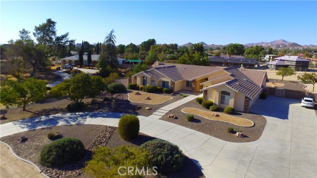 19640 Yanan Road, Apple Valley, California 92307, 4 Bedrooms Bedrooms, ,2 BathroomsBathrooms,Residential,For Sale,19640 Yanan Road,CRHD24211099