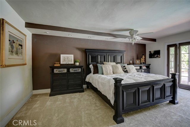 12441 La Bella Drive, Santa Ana CA: https://media.crmls.org/medias/0936b4f0-3b13-45a1-b299-b4f21d875e95.jpg