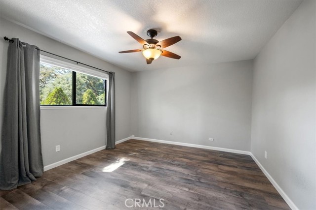 4960 Alamo Avenue, Atascadero CA: https://media.crmls.org/medias/093710c0-c9a0-4735-9737-8a1a40c7fb26.jpg