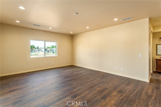 Detail Gallery Image 15 of 75 For 35750 Brookwood Ct, Yucaipa,  CA 92399 - 5 Beds | 4/1 Baths