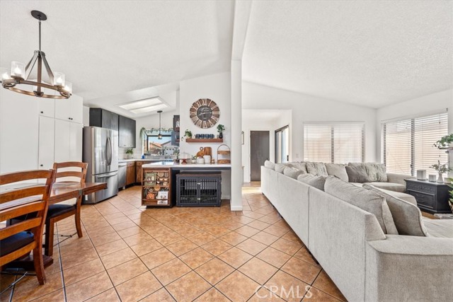 Detail Gallery Image 11 of 35 For 2217 Chestnut, Santa Maria,  CA 93458 - 3 Beds | 2 Baths