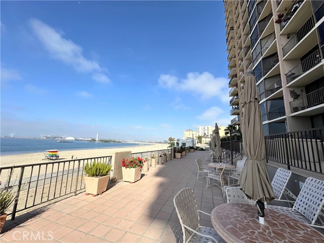 Detail Gallery Image 7 of 44 For 1750 E Ocean Bld #201,  Long Beach,  CA 90802 - 2 Beds | 2 Baths