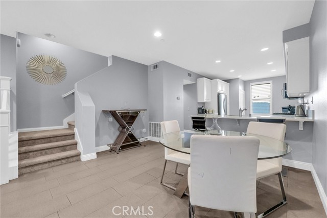 Detail Gallery Image 10 of 26 For 213 Native, Irvine,  CA 92618 - 2 Beds | 2/1 Baths