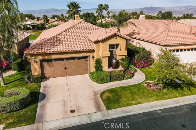 Detail Gallery Image 2 of 29 For 80182 Green Hills, Indio,  CA 92201 - 3 Beds | 3 Baths