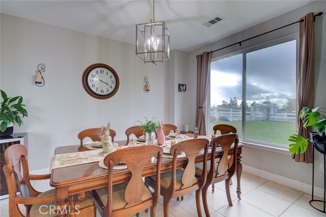 Detail Gallery Image 15 of 64 For 5095 White Tail Place, Paso Robles,  CA 93446 - 4 Beds | 2 Baths