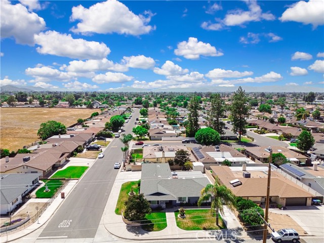 26363 Hemet Street, Hemet CA: https://media.crmls.org/medias/093b0b93-113c-4cf7-baf3-016486bcafa2.jpg