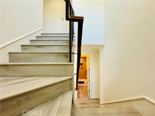 Detail Gallery Image 12 of 35 For 118 N Allen Ave #5,  Pasadena,  CA 91106 - 3 Beds | 3 Baths