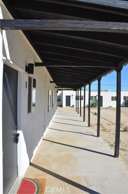 Detail Gallery Image 5 of 8 For 6563 Oasis, Twentynine Palms,  CA 92277 - – Beds | – Baths