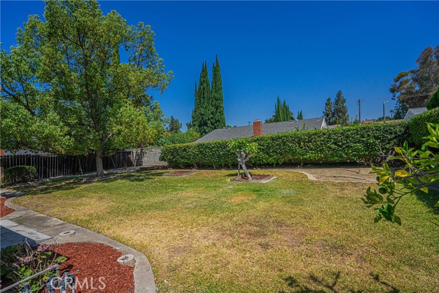 20157 Mckay Drive, Walnut CA: https://media.crmls.org/medias/093d2896-87dd-48db-b4a5-6da2c4c88f3d.jpg